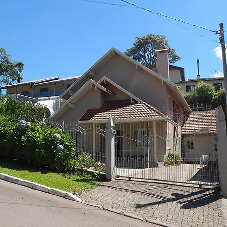 Apartamento Dos Altos Centro Gramado Esterno foto